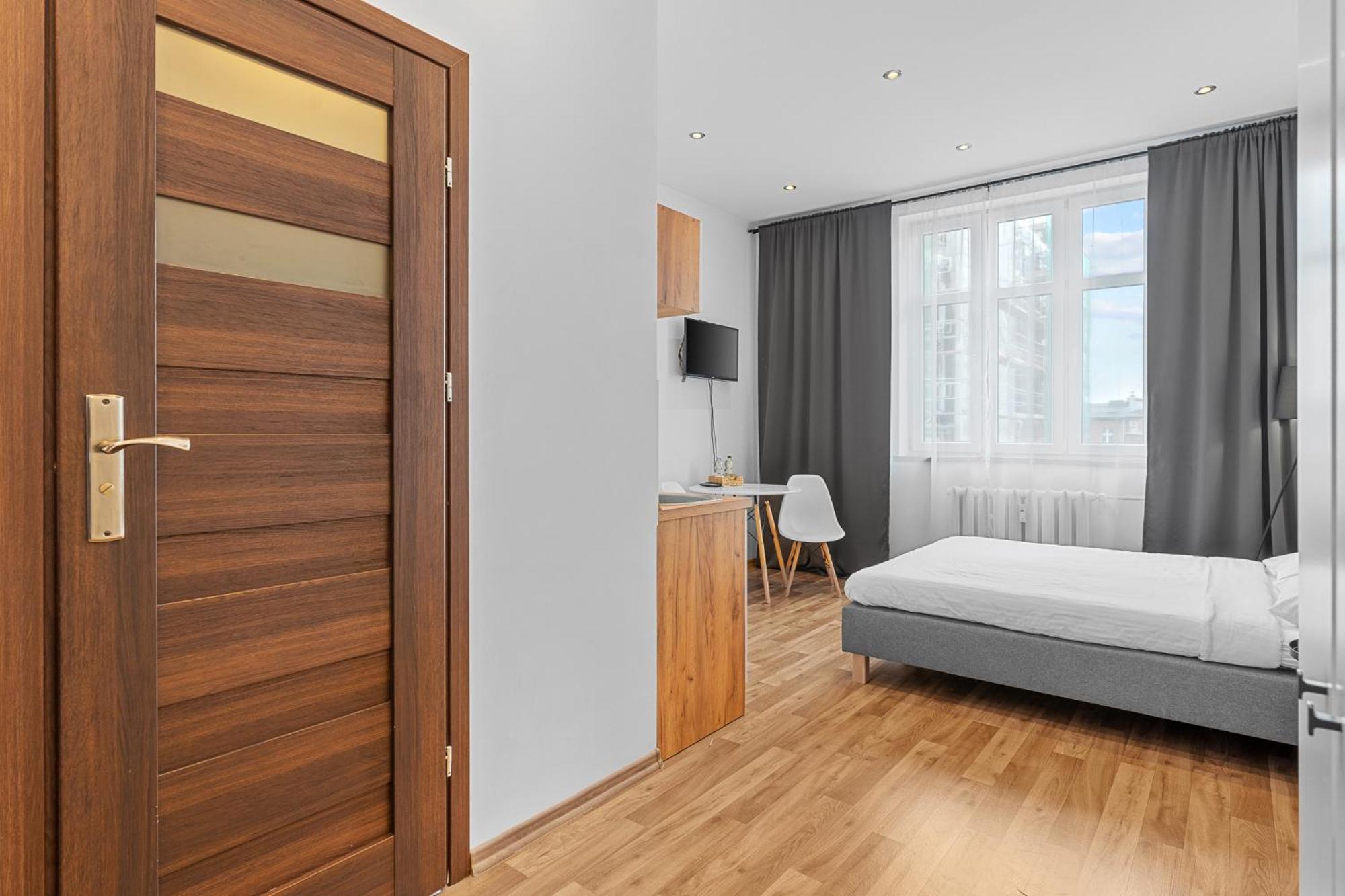 Apartamenty Centrum Zameldowanie 24H 卡托维兹 外观 照片